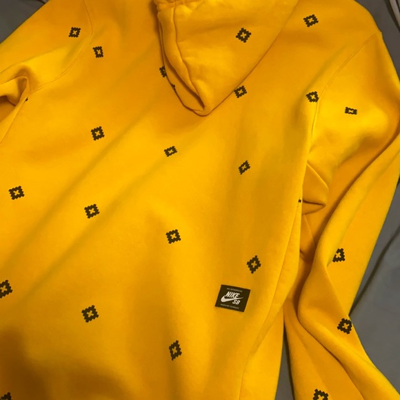 Nike Sb Hoodie - Picture 4 of 5